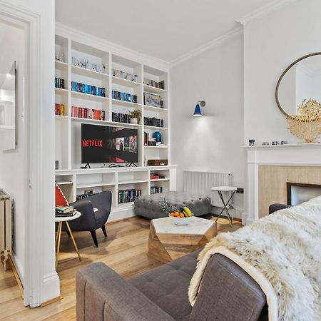 Parea Living - South Kensington, Elegant 1-Bedroom Flat, Wfh Desk Londen Buitenkant foto