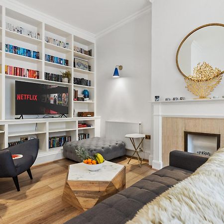 Parea Living - South Kensington, Elegant 1-Bedroom Flat, Wfh Desk Londen Buitenkant foto