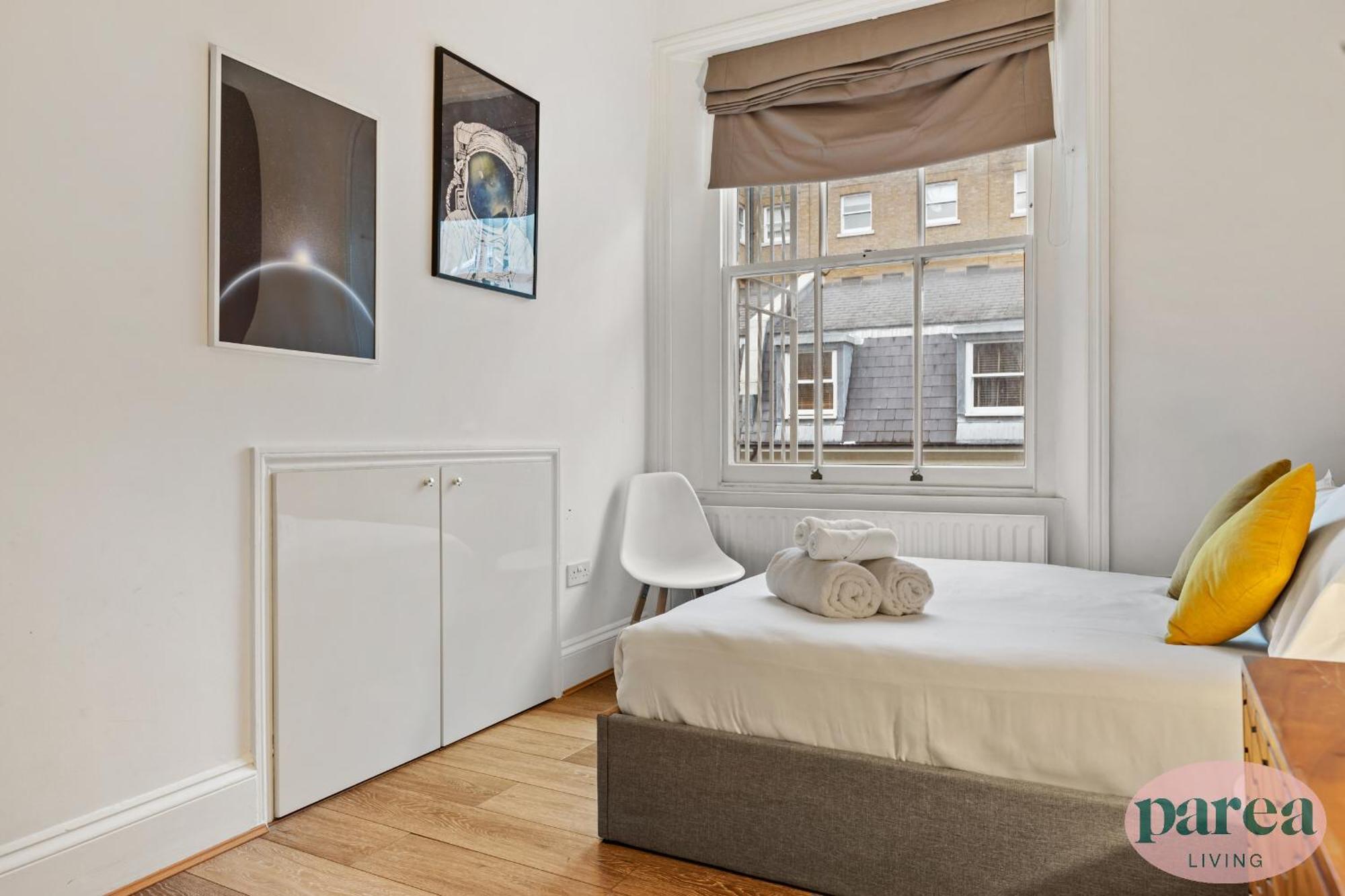 Parea Living - South Kensington, Elegant 1-Bedroom Flat, Wfh Desk Londen Buitenkant foto